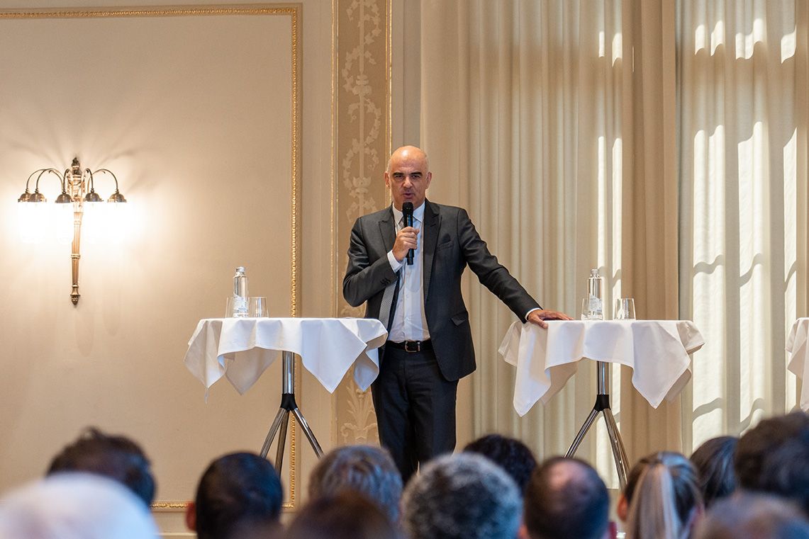 Il presidente della Confederazione Alain Berset all'evento informativo 2023